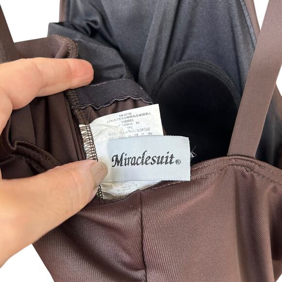 Women's Miraclesuit Brown Mother of Pearl Inlay Halter Dress Size 12 - Picture 5 of 5